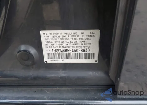 2004 Honda Accord 3.0 Ex z USA, uszkodzony, nr VIN 1HGCM66564A098640